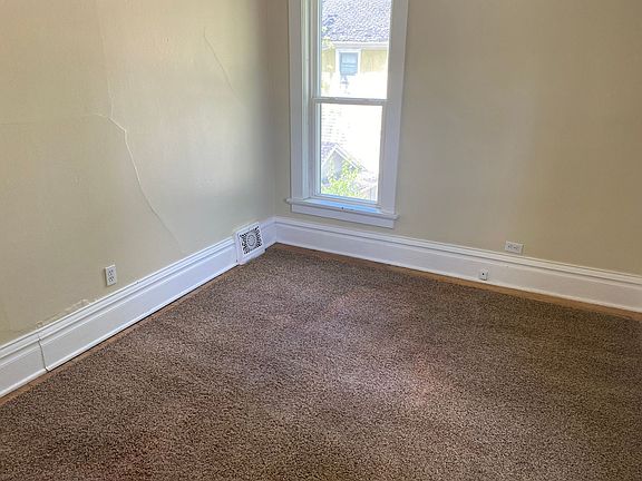 3rd image of 508 N 7th St #1/2