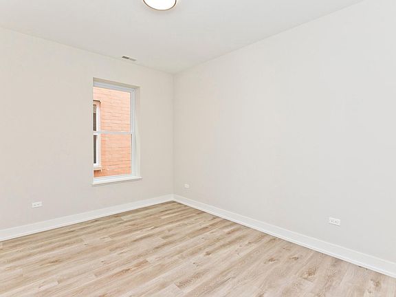 5th image of 2731 N Ashland Ave #2S