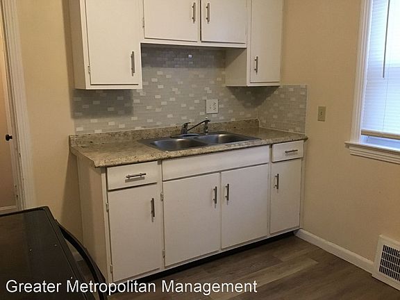 2nd image of 26500 Zeman Ave