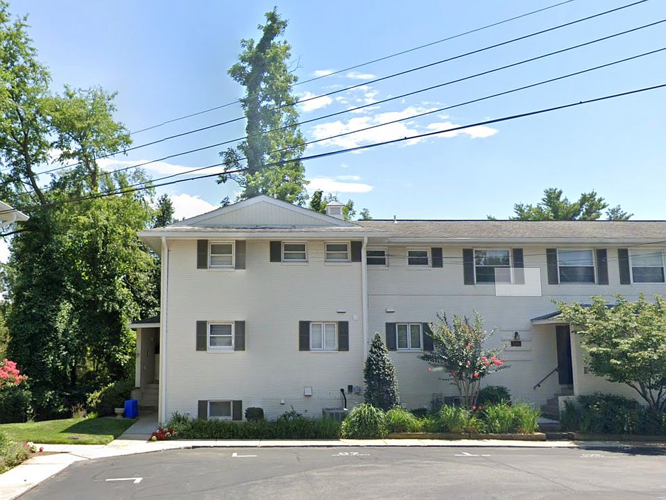 1st image of 5307 Pooks Hill Rd #Ul