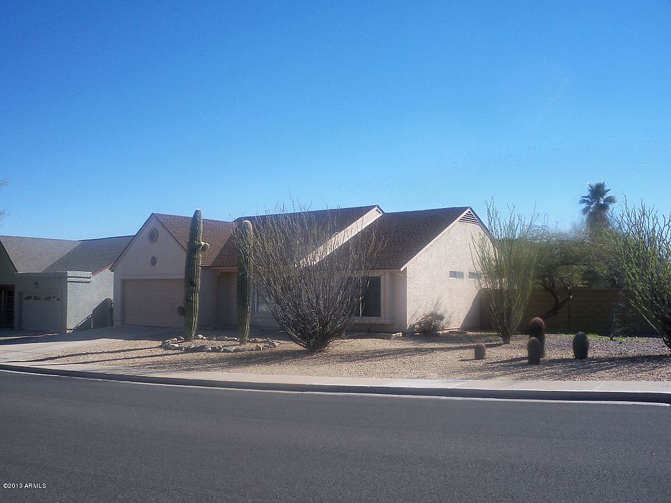 2nd image of 1343 E Utopia Rd