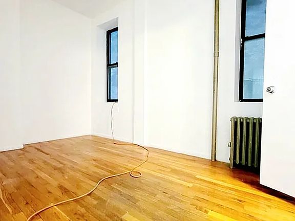 5th image of 338 E 15th St #10A