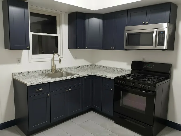 27 Evans St #1F — Photo 2