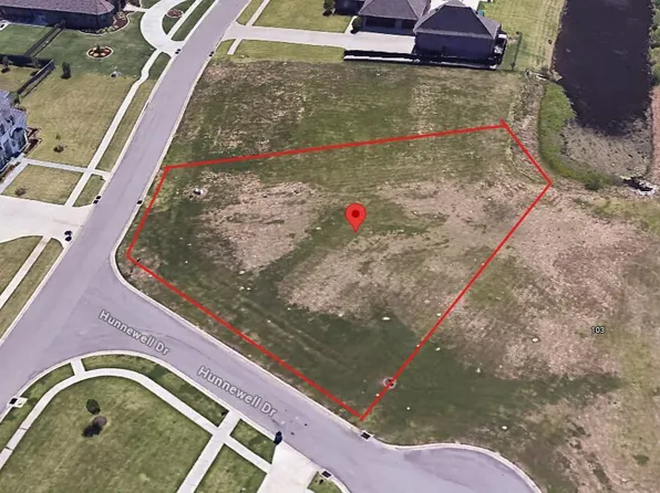101 Hunnewell Dr, Lafayette, LA 70503