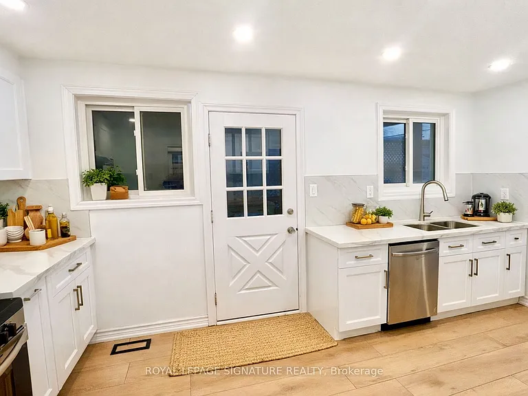 14 Glentworth Rd — Photo 4