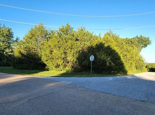 9716 Ridgecrest Dr #106, Hillsboro, MO 63050