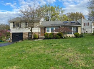 43 Seitz Rd, Collegeville, PA 19426
