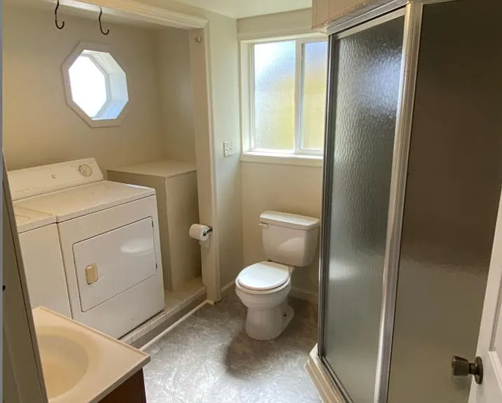 1209 Park Ave #1 — Photo 6