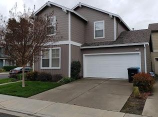943 Baines St, East Palo Alto, CA 94303