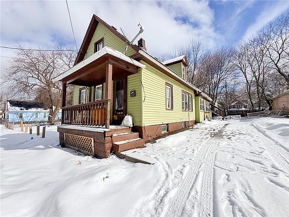 2nd image of 64 Murray St