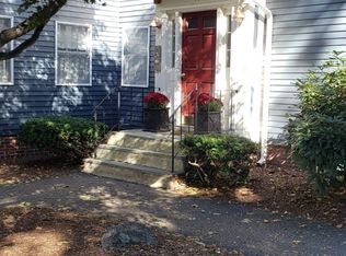 19 Wallis St APT 1, Beverly, MA 01915