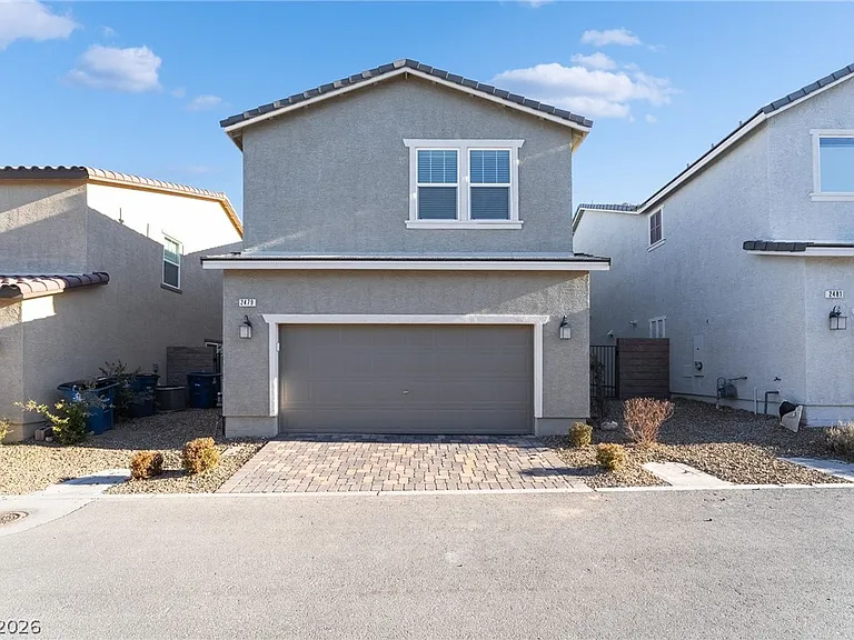 2479 Bellinzona Pl — Photo 23