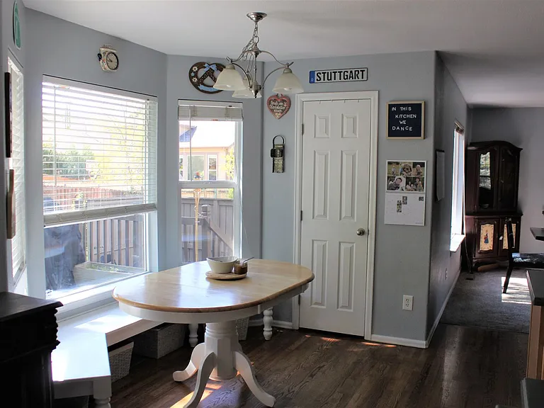 7665 Chancellor Dr — Photo 9