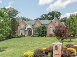 17 Raspberry Trl, Warren, NJ 07059