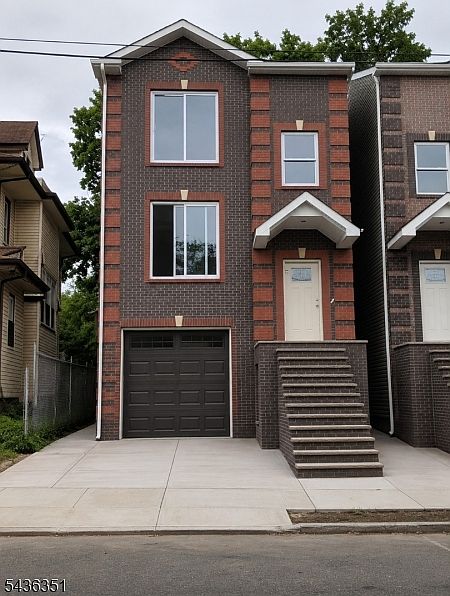 1st image of 14 Cliff St