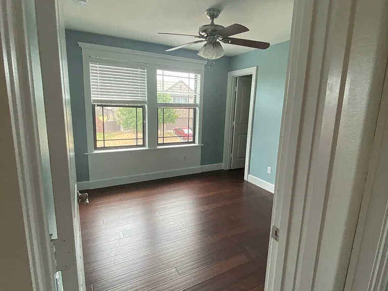 202 Mancos Dr — Photo 12