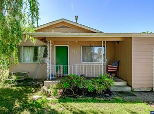 384 W Cedar Dr, Lebanon, OR 97355