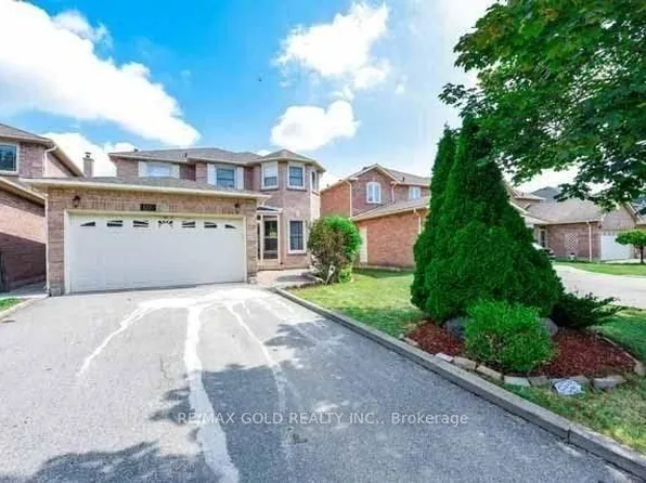 198 Harrowsmith Dr, Mississauga, ON L5R 1R9