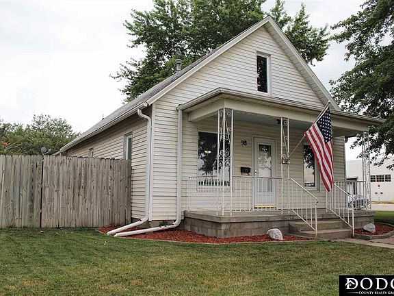 4th image of 98 S Platte Ave