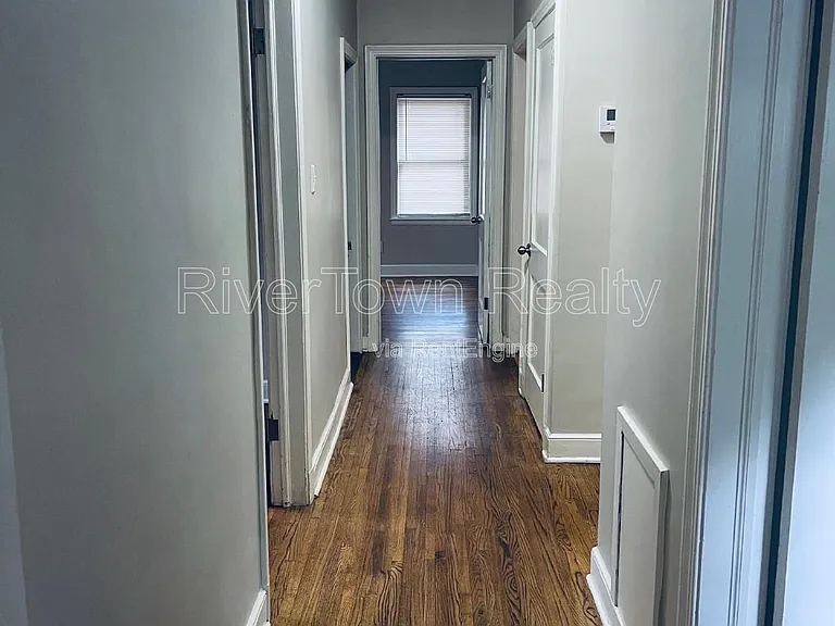 187 N Holmes St — Photo 10