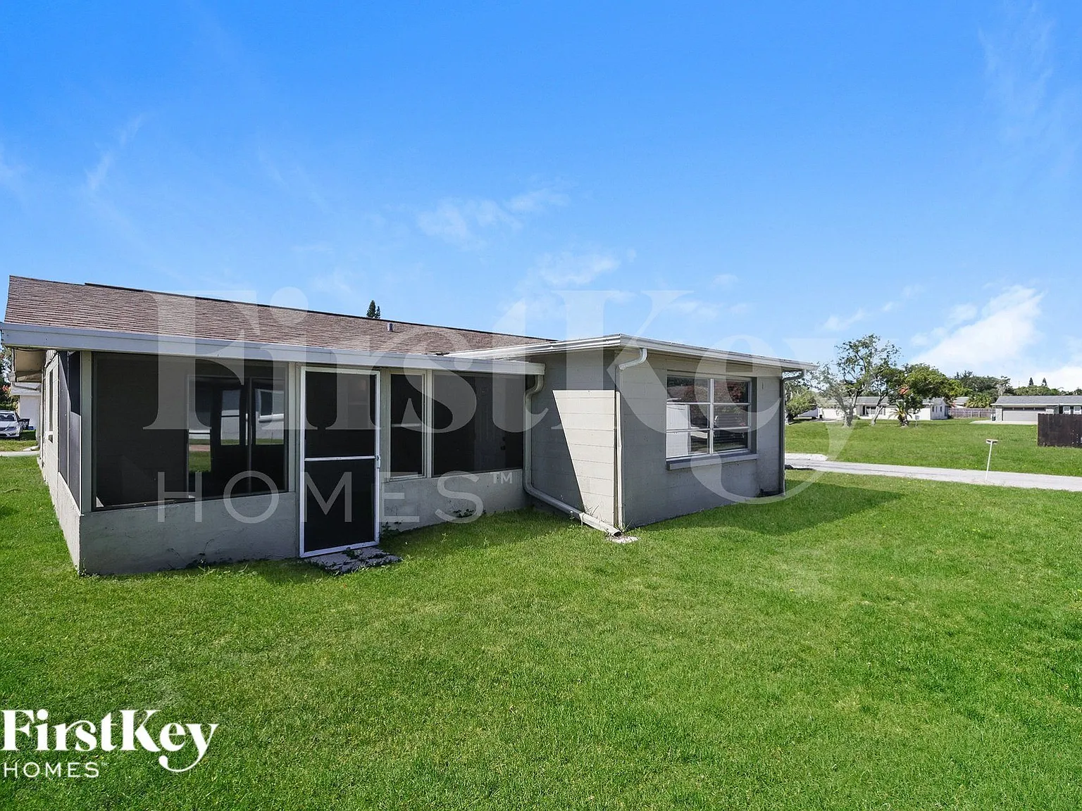 3 bed, 2.0 bath, 1426 sqft, $1,870 — Photo 3