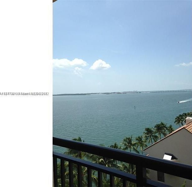 2nd image of 540 Brickell Key Dr APT 925