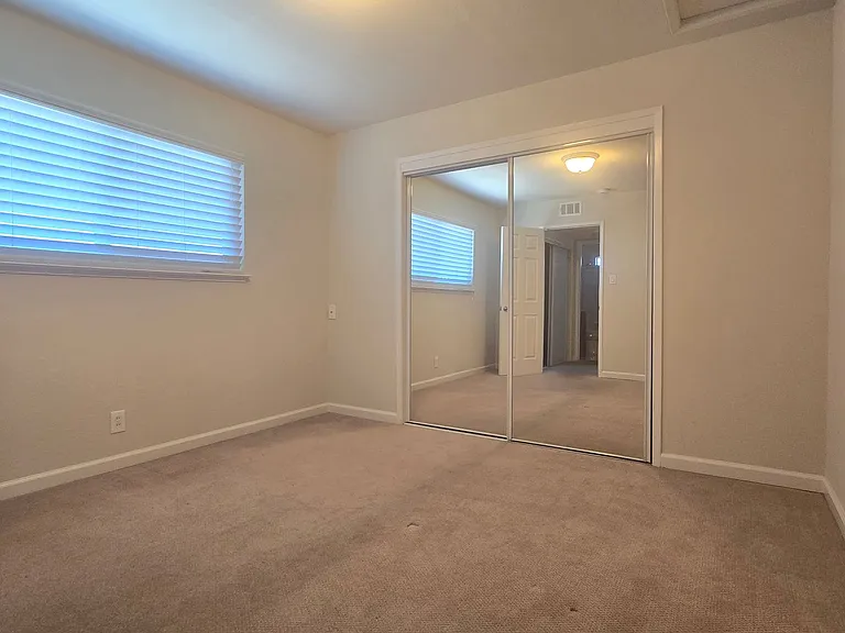 3591 Brookdale Dr — Photo 6