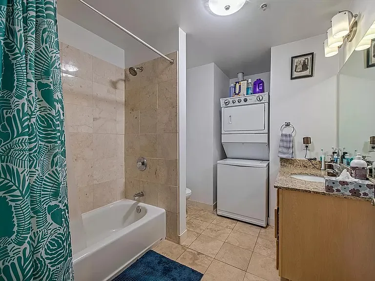 3301 Park Ave #204 — Photo 8