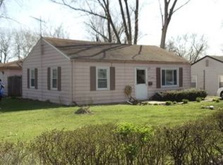 318 Louis Rd, Joliet, IL 60433