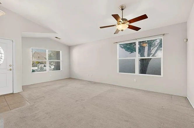10144 Calle Chulita NW — Photo 12