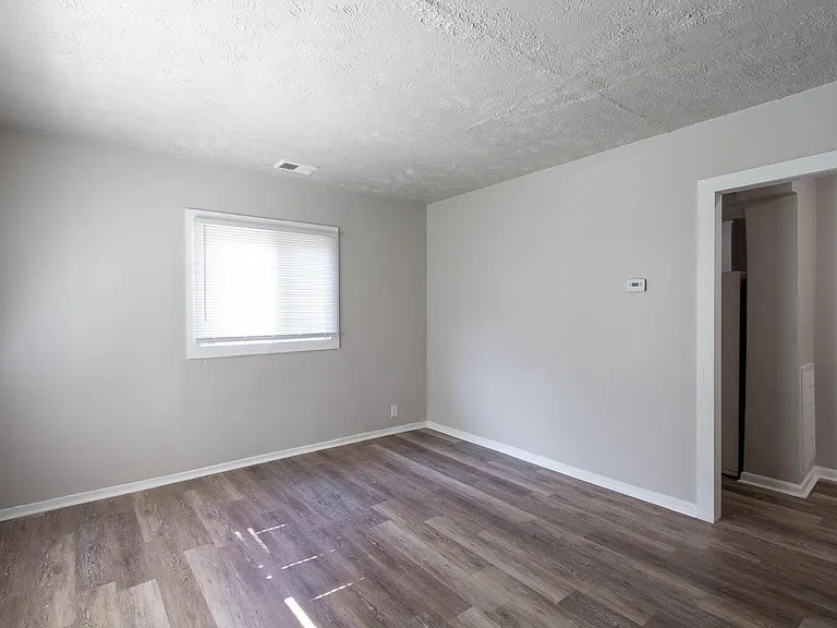 2952 Adams St — Photo 2