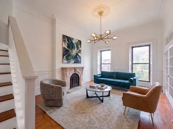 1666 Washington St #2, Boston, MA 02118