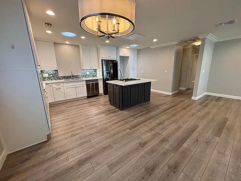 5502 Adenmoor Ave — Photo 8