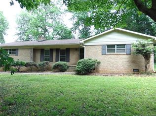 6640 Ludell Ln, Charlotte, NC 28215