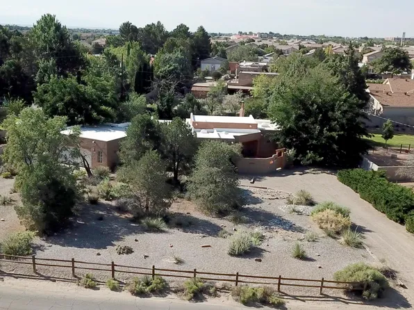 4720 Friendly Pl NW, Albuquerque, NM 87120