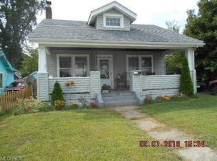 251 Fifield Ave, Conneaut, OH 44030