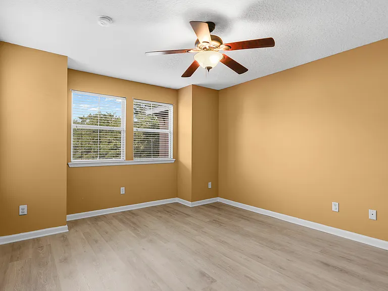 2364 Red Moon Dr — Photo 23
