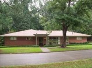 1310 Lawhon Dr, Tupelo, MS 38804