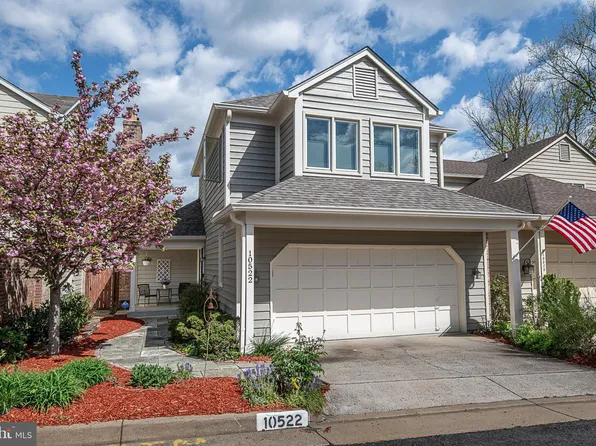 10522 Elmsway Ct, Oakton, VA 22124