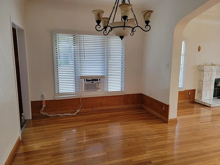 234 S Rexford Dr #2 — Photo 5