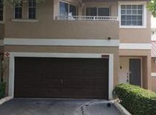 4983 Riverside Dr, Coral Springs, FL 33067