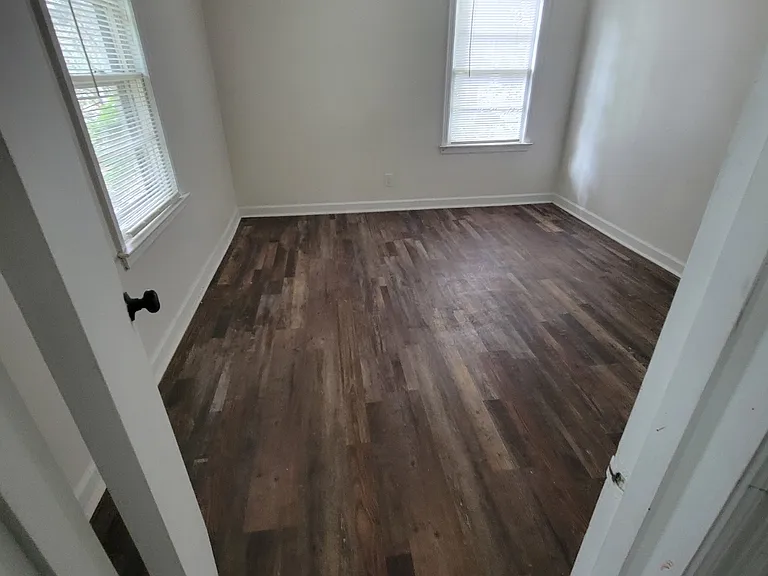 1673 S Perkins Rd — Photo 39