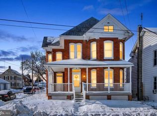 102 N Queen St, Littlestown, PA 17340