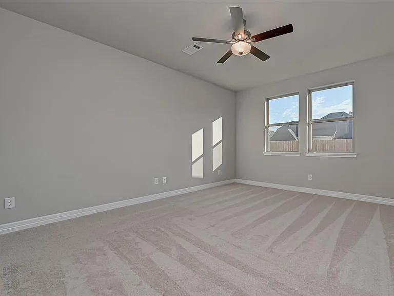 3433 Acacia Grove Ln — Photo 12