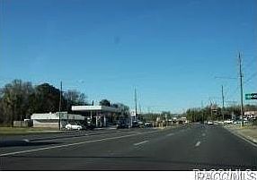 2nd image of 8984 W Dunnellon Rd