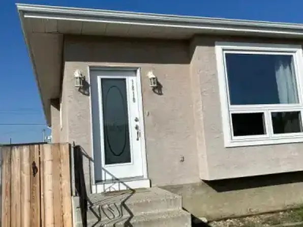 1810 26th Ave #1A, Delburne, AB T0M 0V0