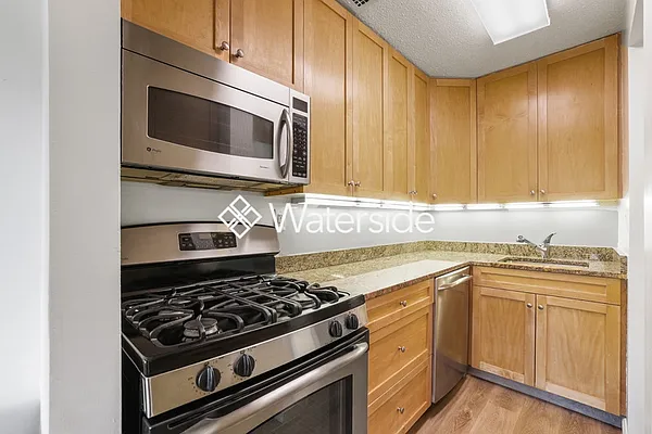 Rented by Brookfield (Funnel) | media 7