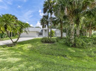 2410 W Friday Cir, Cocoa, FL 32926