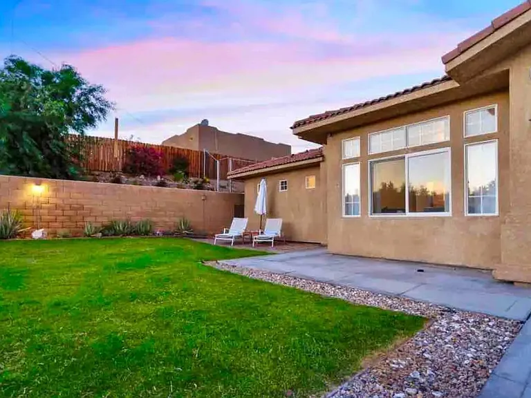10748 Ocotillo Rd — Photo 14