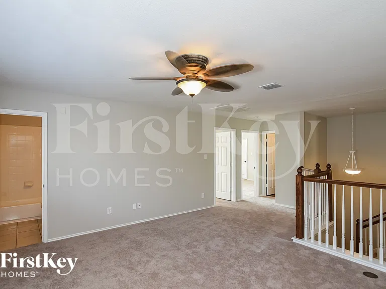 6122 Kenedy Leaf — Photo 6